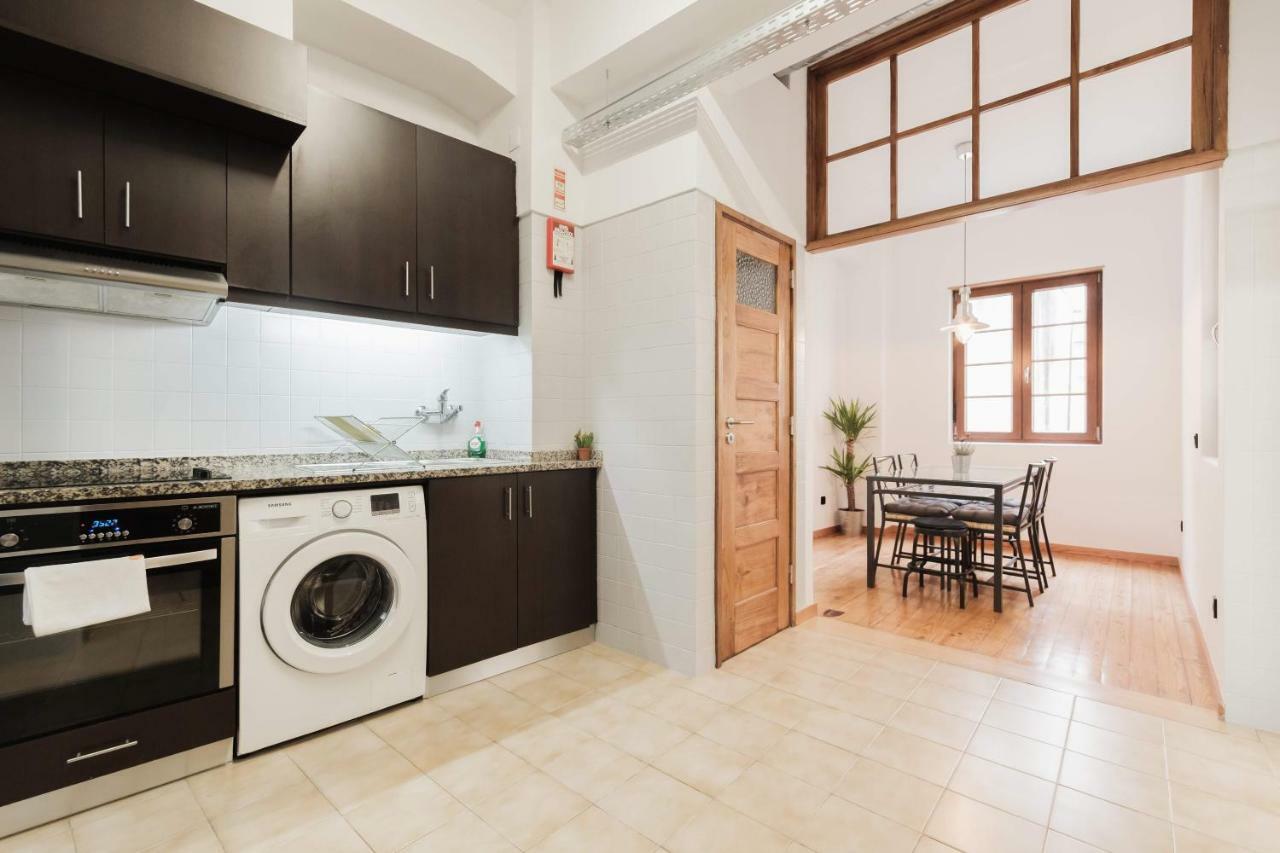 Puro Apartment Порто Екстериор снимка